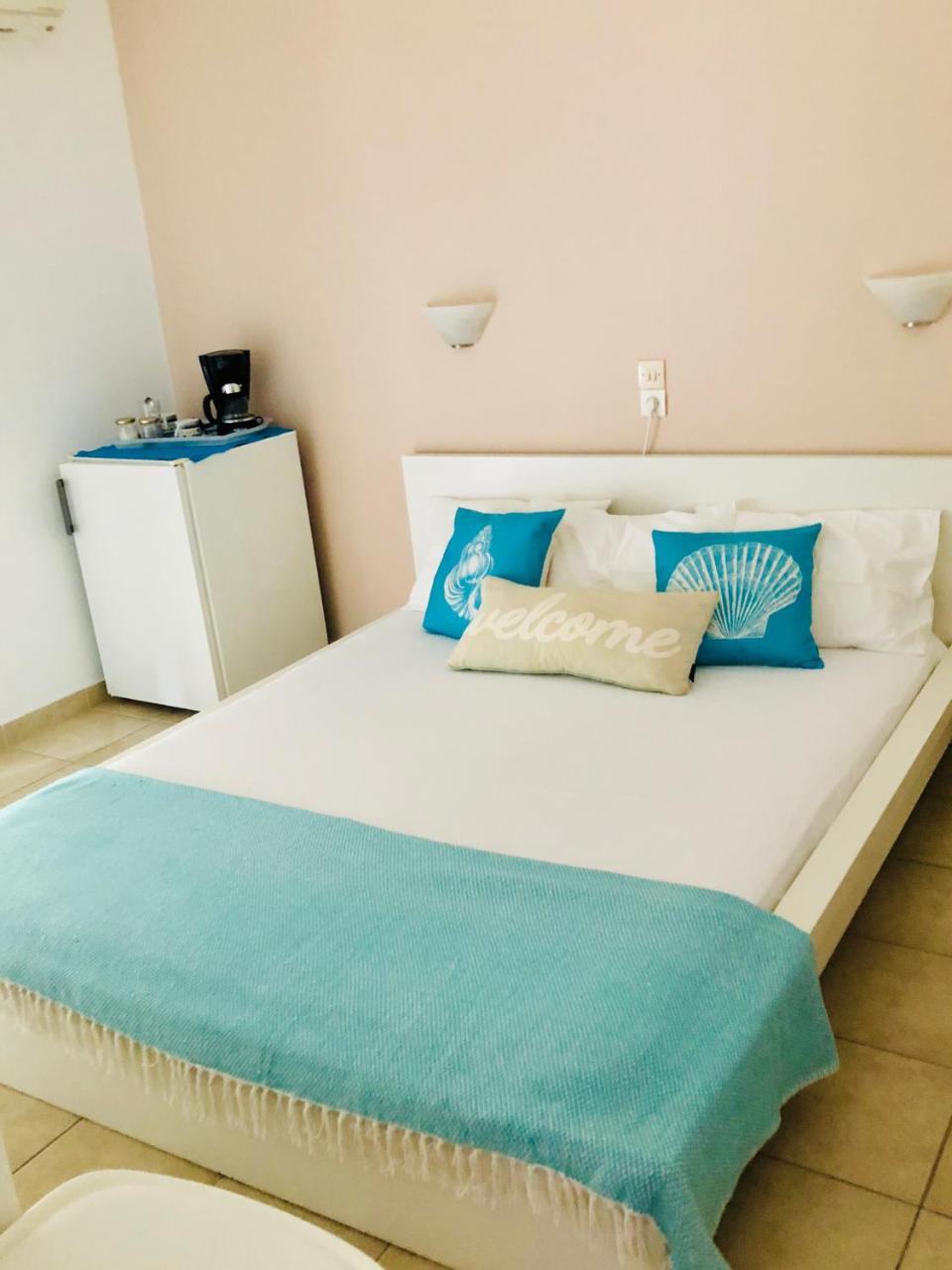 Ágios Kírykos Hotel George חדר תמונה