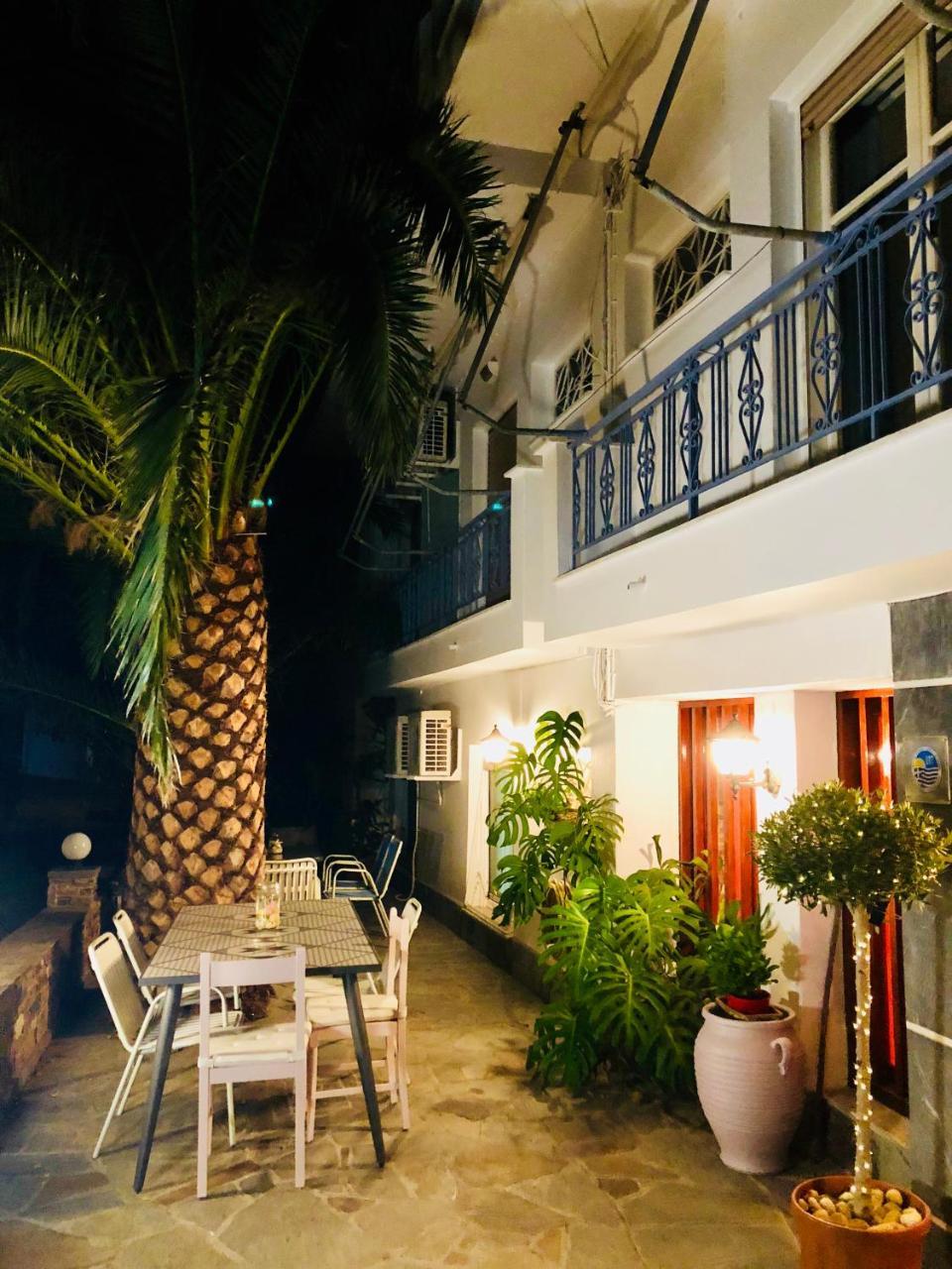 Ágios Kírykos Hotel George מראה חיצוני תמונה